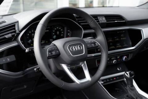2025 Audi Q3 quattro S line Premium 45 TFSI