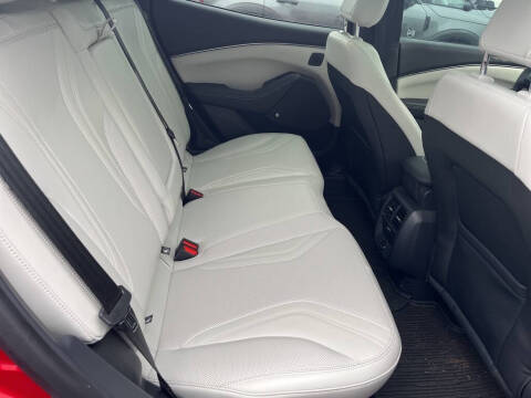 2022 Ford Mustang Mach-E Premium