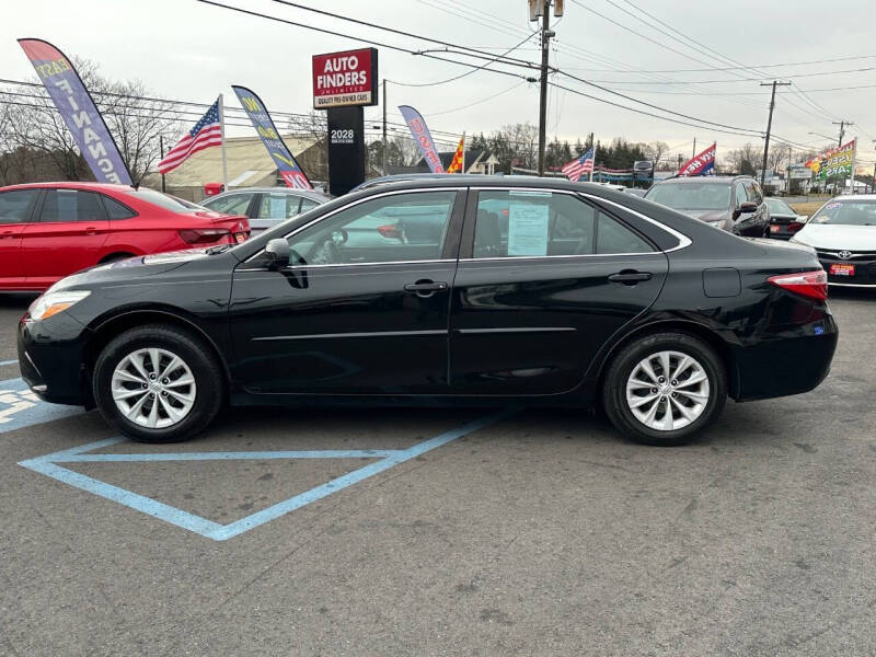 2016 Toyota Camry LE