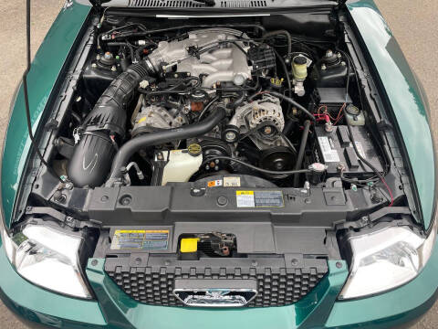 2001 Ford Mustang