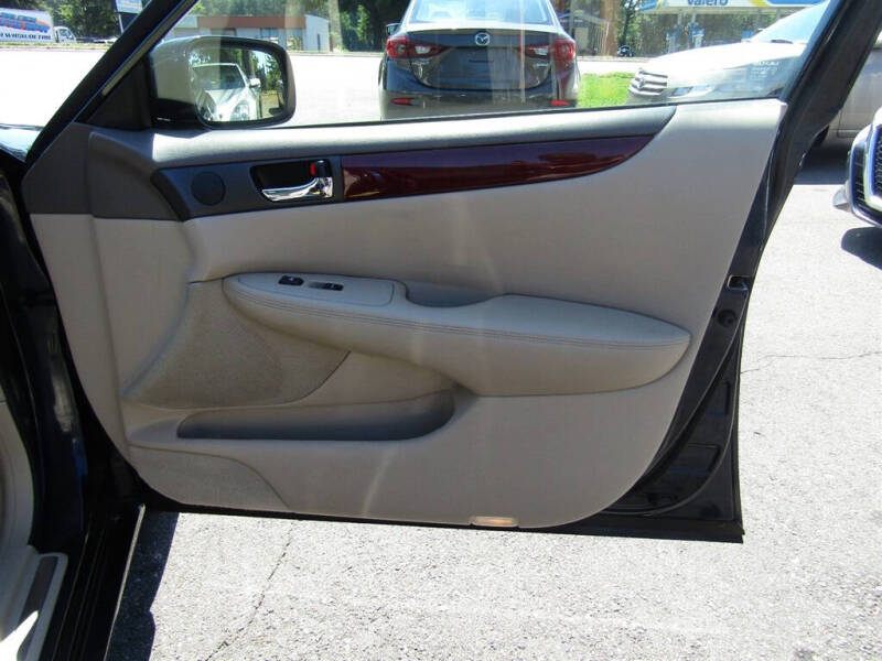 2004 Lexus ES 330