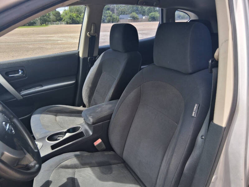 2008 Nissan Rogue S