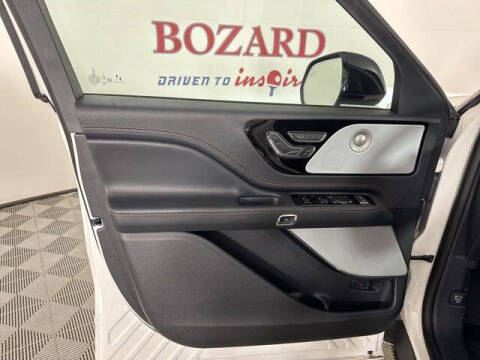 2025 Lincoln Aviator Black Label