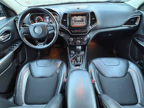 2019 Jeep Cherokee Latitude Plus