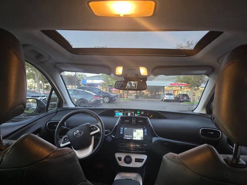 2016 Toyota Prius Four