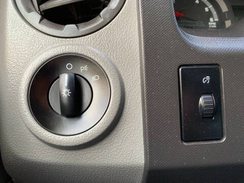 2013 Ford E-Series E-450 SD