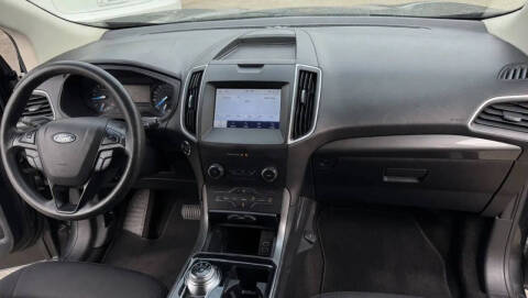 2020 Ford Edge SE