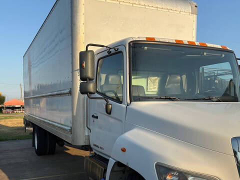 2019 Hino 338