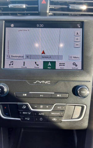 2019 Ford Fusion Hybrid SE