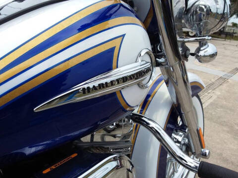 2014 Harley-Davidson Softail CVO