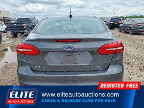 2017 Ford Focus SE