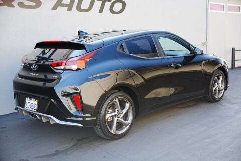 2020 Hyundai Veloster