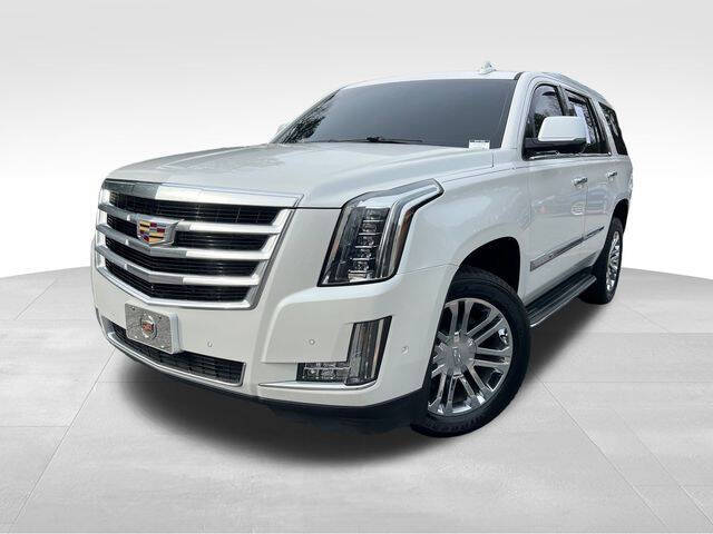 2017 Cadillac Escalade Standard