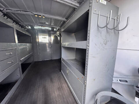 2021 Chevrolet Express 2500