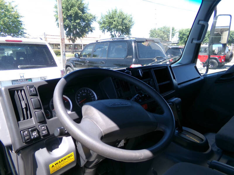 2020 Isuzu NPR