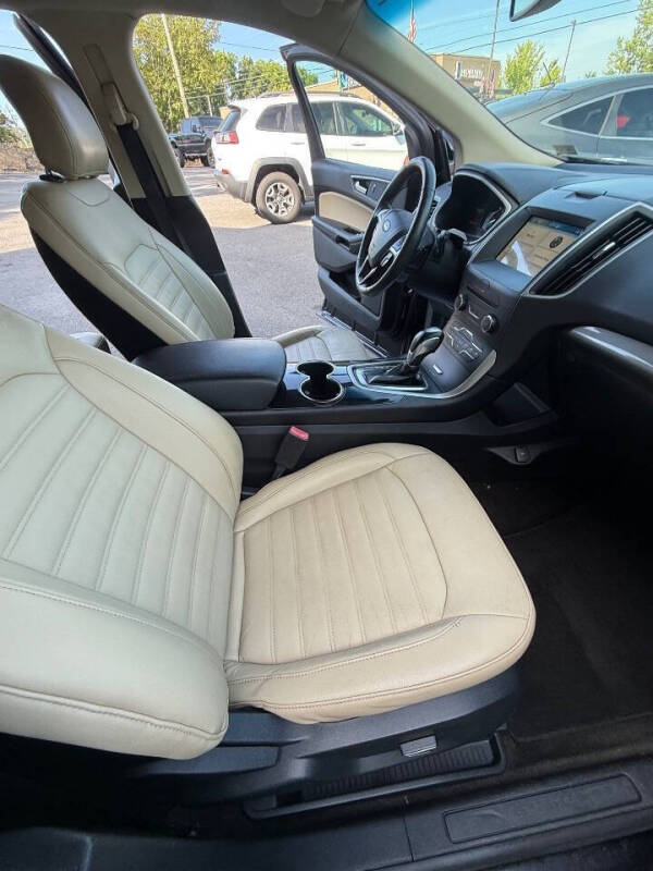 2017 Ford Edge SEL