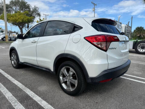 2017 Honda HR-V LX