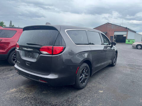 2017 Chrysler Pacifica LX