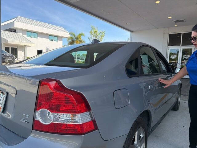 2005 Volvo S40 T5