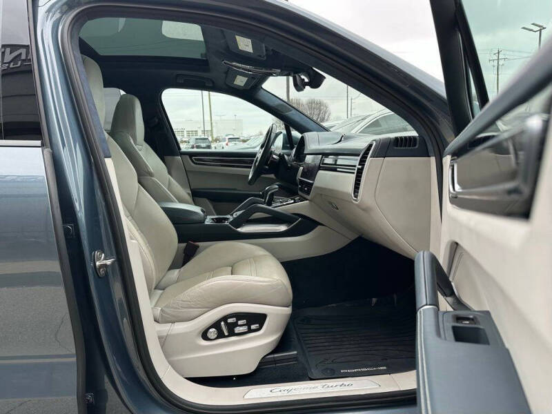 2019 Porsche Cayenne Turbo