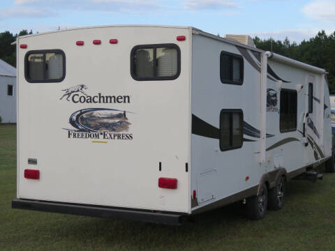 2013 Forest River Coachmen Freedom