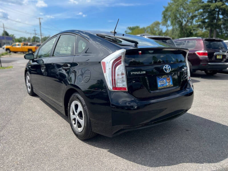 2014 Toyota Prius Five