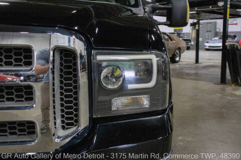2005 Ford Excursion XLT