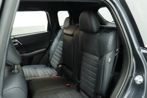 2026 Mitsubishi Outlander LE