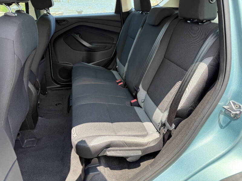 2013 Ford Escape S