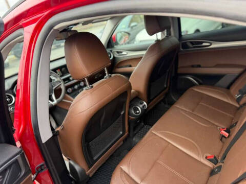 2018 Alfa Romeo Stelvio Sport