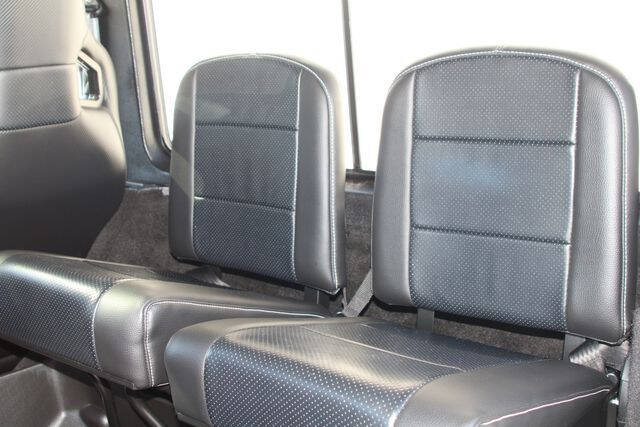 1987 Land Rover Defender