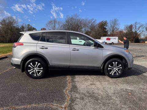 2017 Toyota RAV4 LE