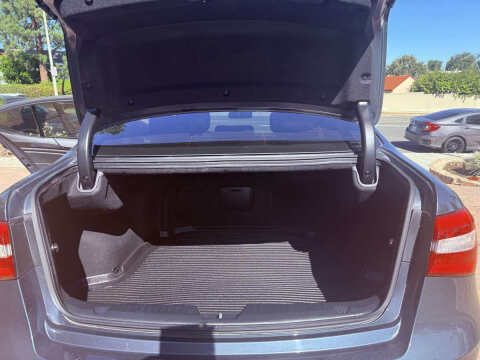 2014 Kia Cadenza Premium