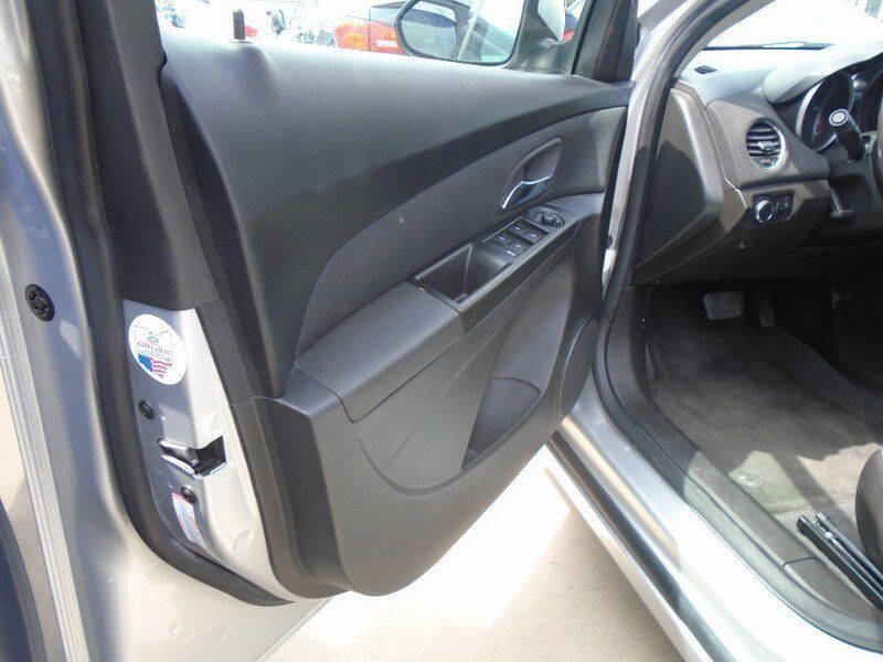 2012 Chevrolet Cruze LS