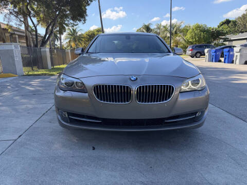 2012 BMW 5 Series 528i