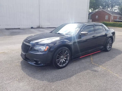 2013 Chrysler 300 for sale at Advance Auto Sales - Cash Deals! in Muscle Shoals AL