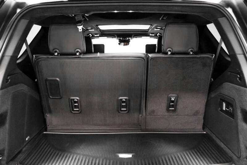 2022 Cadillac Escalade Sport Platinum