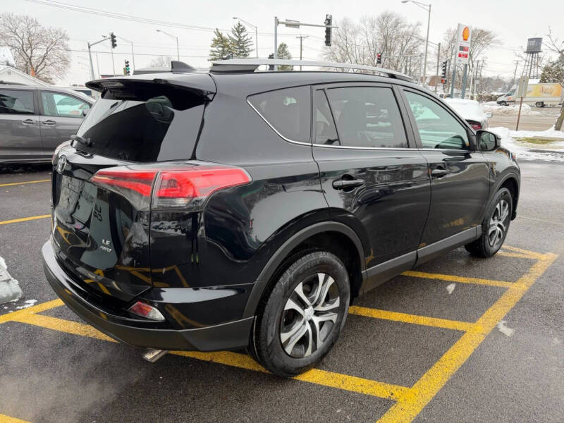 2017 Toyota RAV4 LE