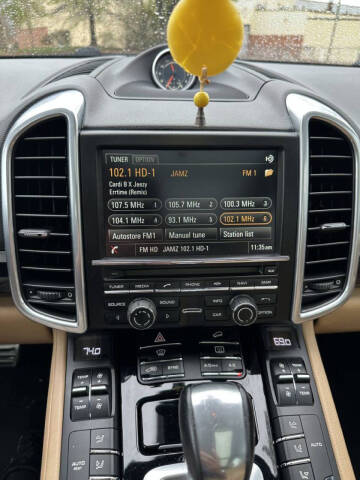 2016 Porsche Cayenne S