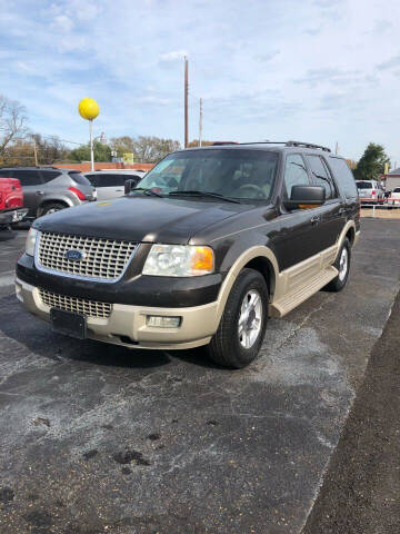 2005 Ford Expedition for sale at Gator's Auto Sales in Garland TX