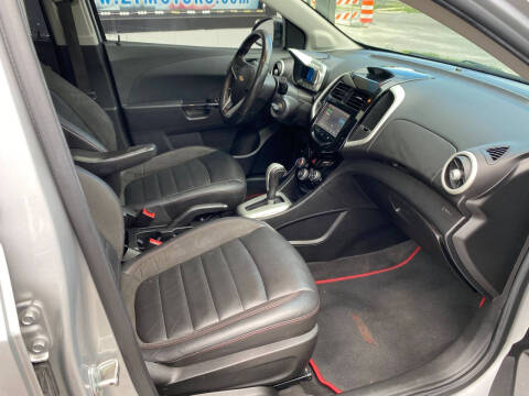 2016 Chevrolet Sonic RS Auto