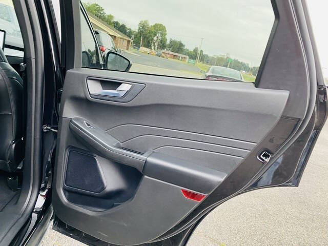 2023 Ford Escape Hybrid Platinum