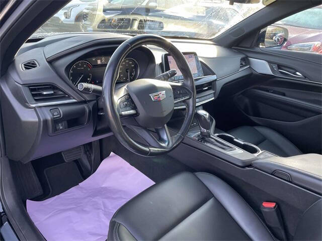 2023 Cadillac CT4 Luxury