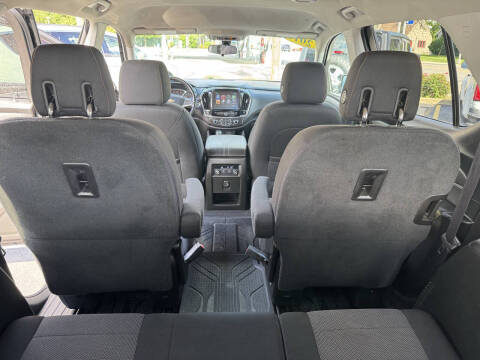 2018 Chevrolet Traverse LT Cloth