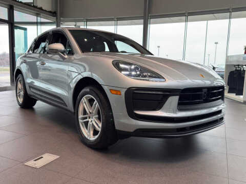 2025 Porsche Macan