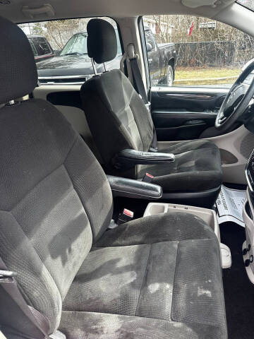 2015 Dodge Grand Caravan SE