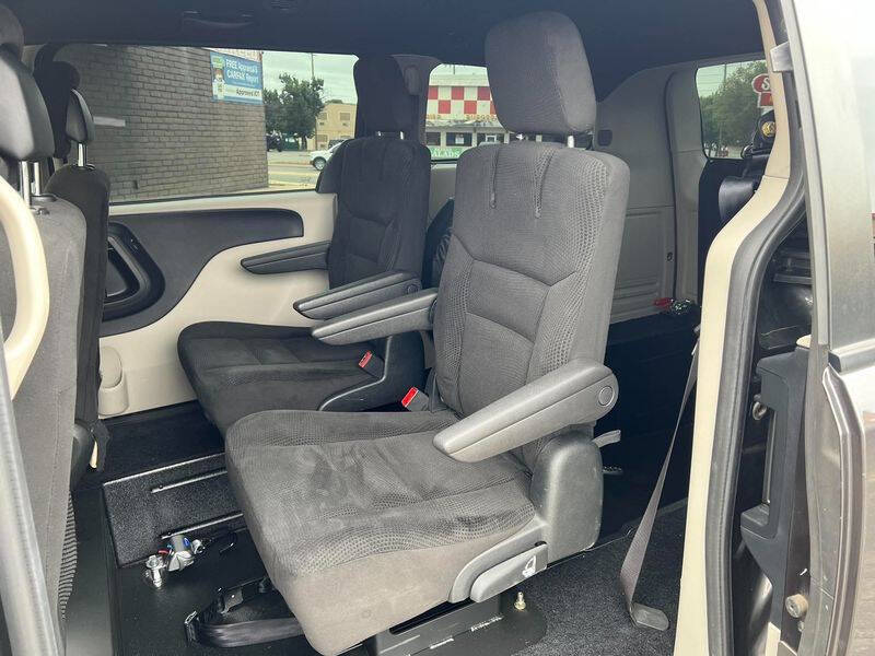 2017 Dodge Grand Caravan SE