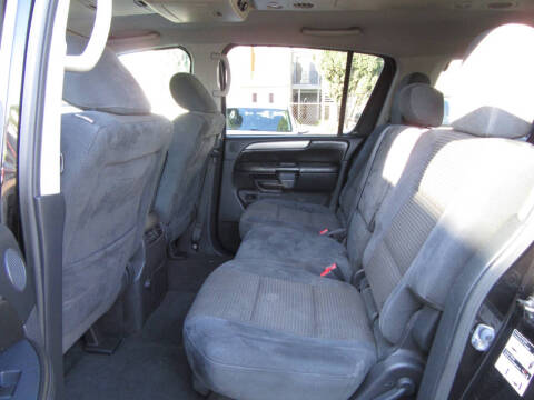 2014 Nissan Armada SV