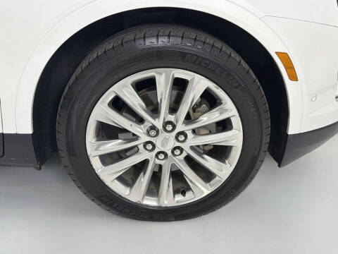 2018 Cadillac XT5 Platinum