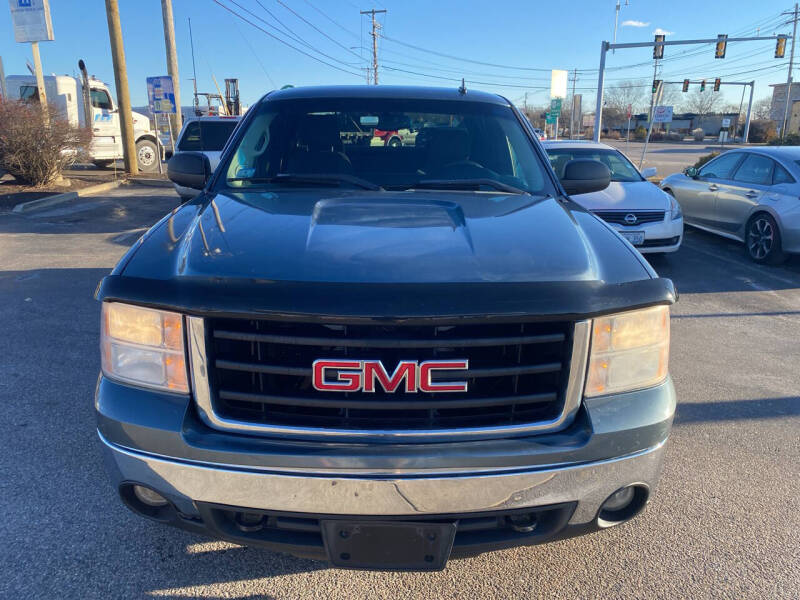 2008 GMC Sierra 1500's photo